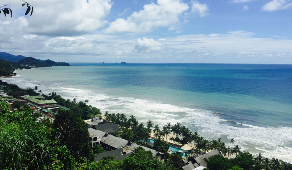 White Sand Beach